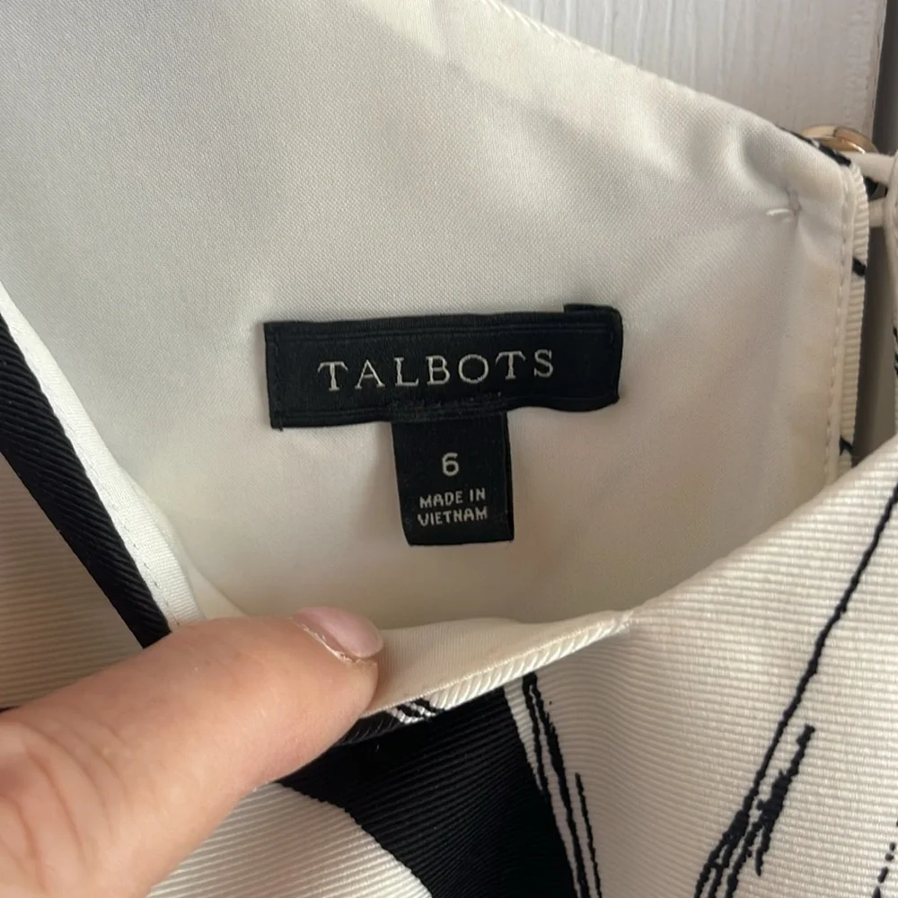Talbots Black and White Primrose V-Neck Shell Size 6 - Picture 8 of 11
